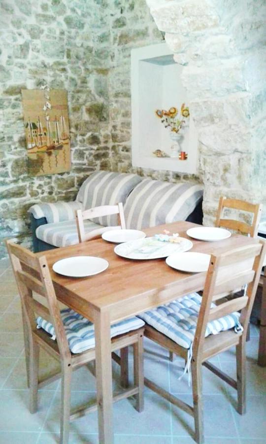 Traditional Family House, Ground Floor With Yard Koronos 외부 사진